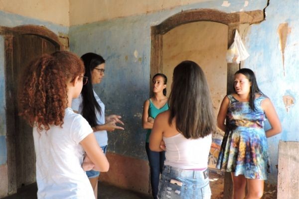 Jovens preservam patrimônio negro da Bahia ouvindo a comunidade